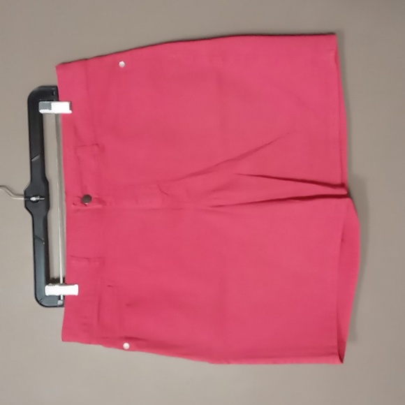 Riders by Lee Bright Pink Shorts Size 14M - Picture 1 of 7